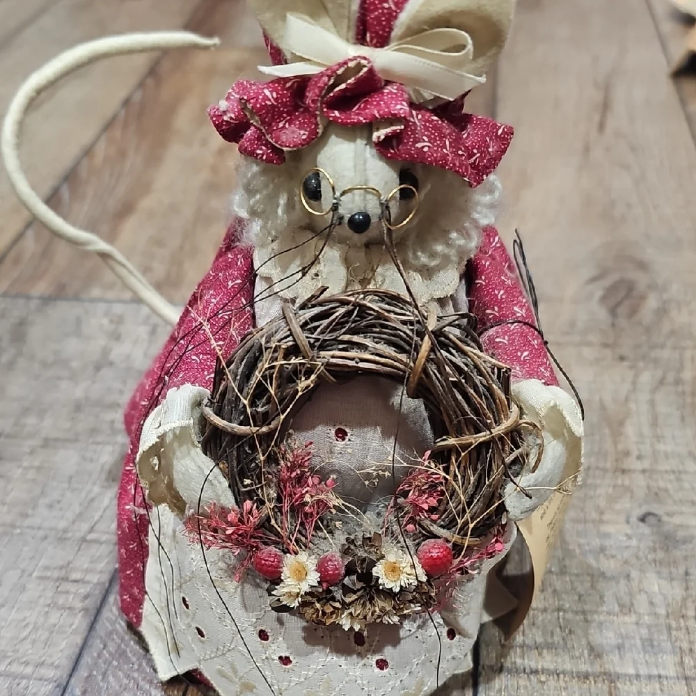 Country Critters Fabric Sculpture Molly Mouse Peggy's Needle Art Doll Granny